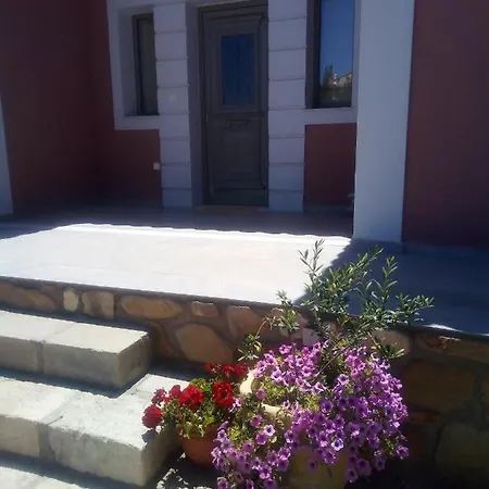 Margarita Villa